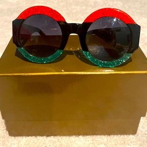 Stunning Gucci Sunglasses